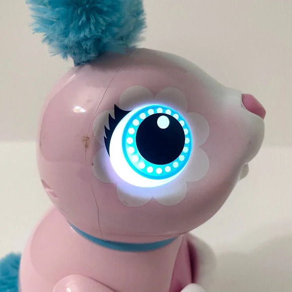 Spin  Master Zoomer Hungry Bunnies Shreddy Interactive Bunny Rabbit - Picture 16 of 16